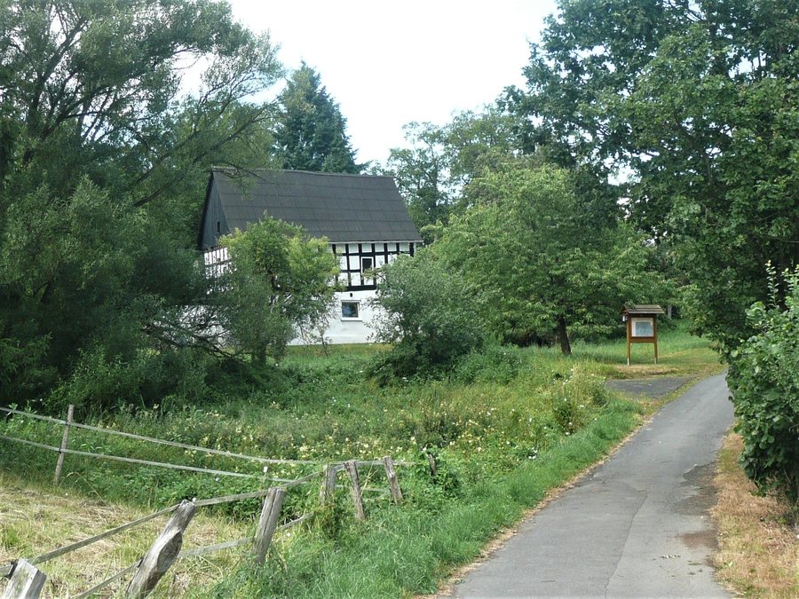 File:Oberscheid (Buchholz).jpg