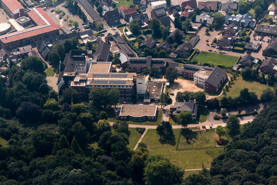 File:Rhede, Ortsansicht -- 2014 -- 2195.jpg