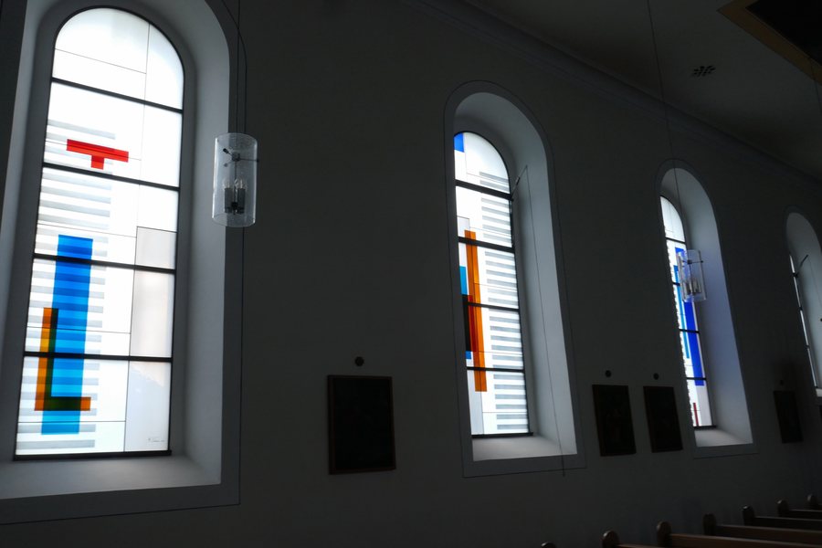 File:Kath. Kirche Bartholomä-10.jpg