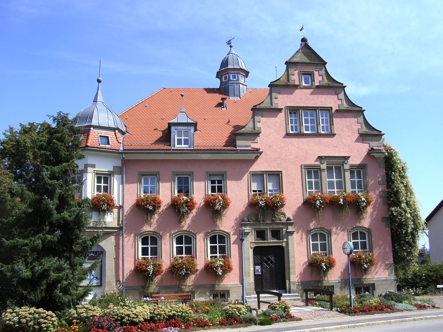 File:D-VS-Dauchingen-Rathaus.jpg