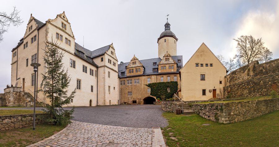 File:2015 Burg Ranis 07.jpg