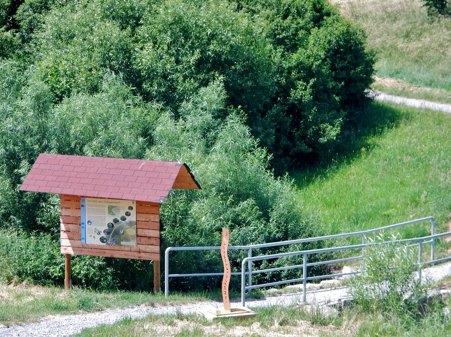 File:Landschaftspark Klingenbach in Steinenbronn - panoramio.jpg