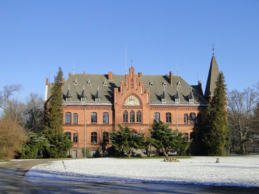File:Beseritz Gutshaus 2011-01-28 057.JPG