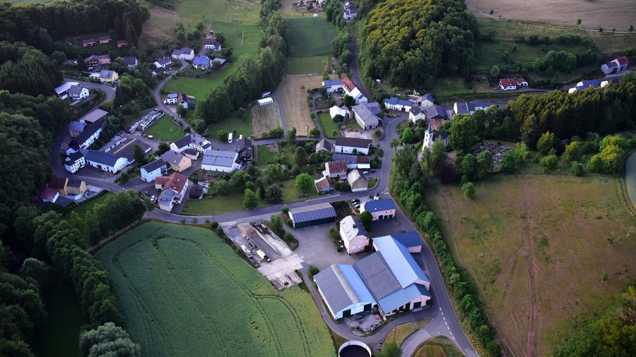 File:Hüttingen bei Lahr 001.jpg