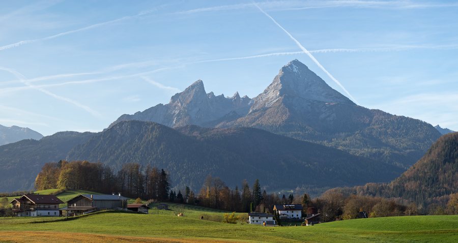 File:Watzmann (Bischofswiesen).jpg