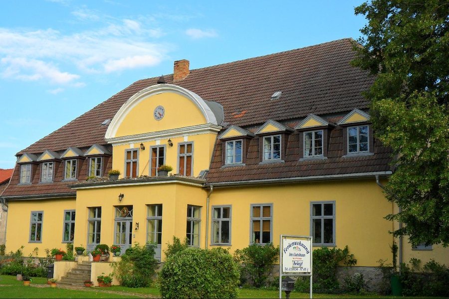 File:Gutshaus Alt Schönau.jpg