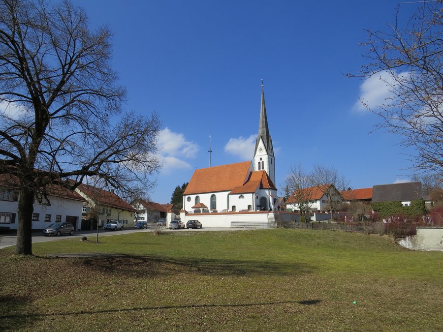 File:Finning - Unterfinning - Kirche v SO 220313.JPG