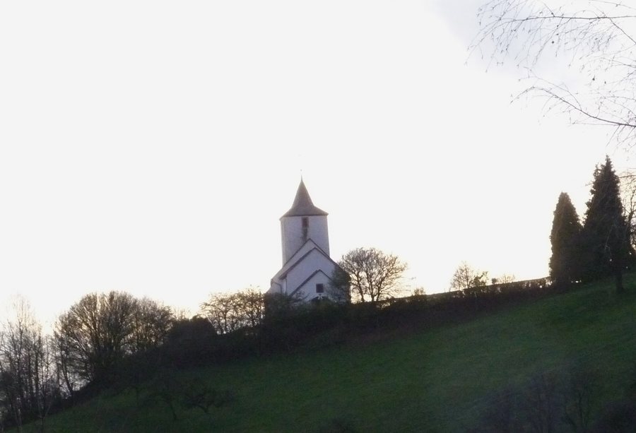 File:Gransdorf Kirchen.jpg
