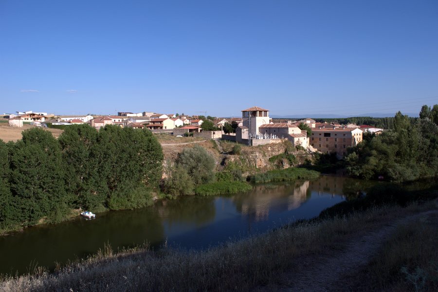 File:SAN MIGUEL DE BERNUY - panoramio.jpg