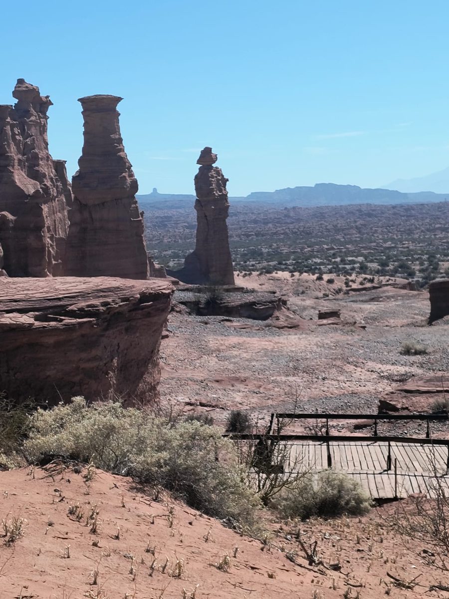 Rote Felsformationen im Nationalpark Talampaya in der Provinz La Rioja, Argentinien