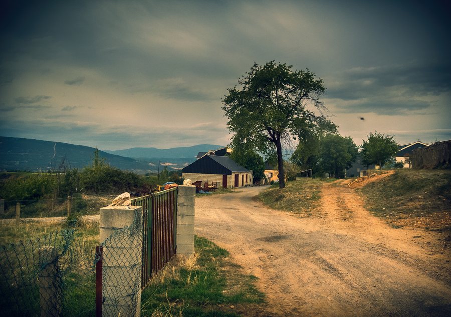 File:Castropodame (50344265538).jpg