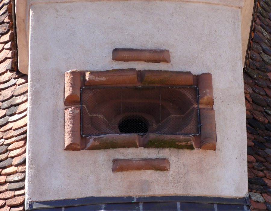 File:Wasselonne CourChâteau (2b).jpg