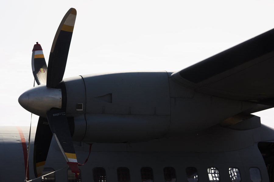 File:CASA CN-235 - Jornada de puertas abiertas del aeródromo militar de Lavacolla - 2018 - 02.jpg