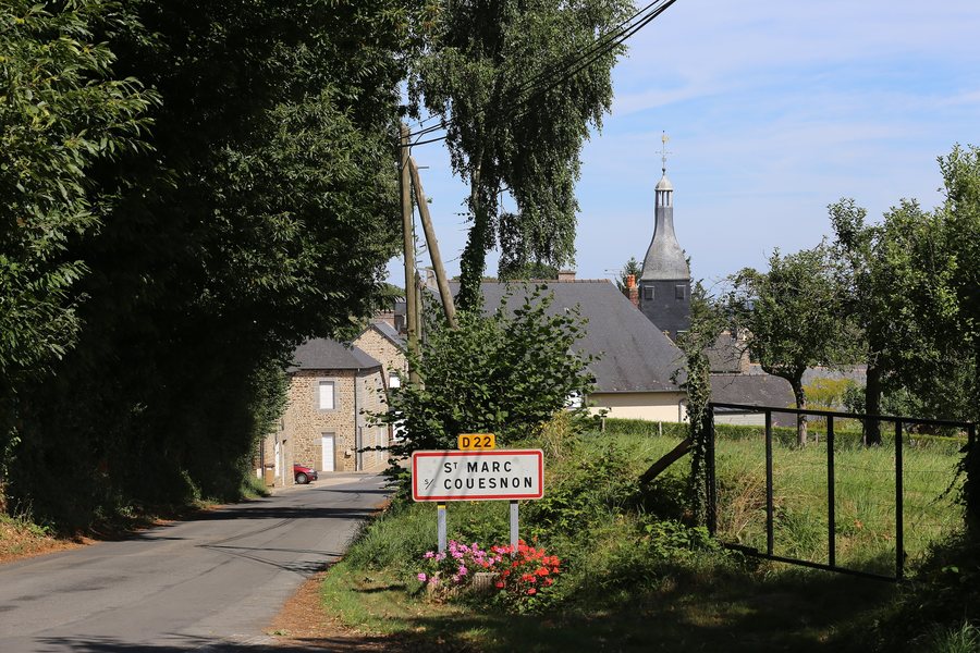 File:Saint-Marc-sur-Couesnon - bourg.jpg