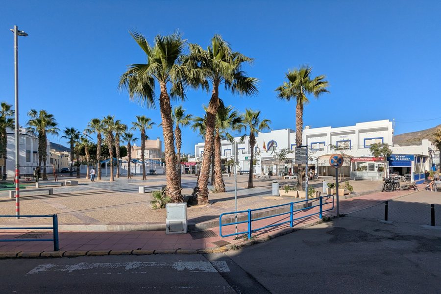 File:Plaza de san José, Níjar.jpg