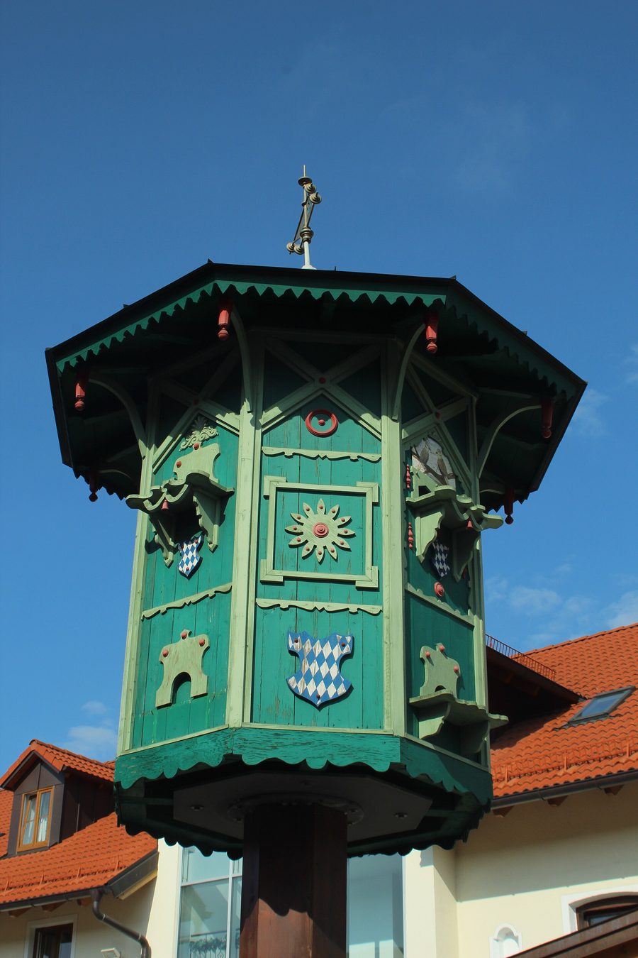 Dovecote in the courtyard of the Stockerwirt in Landsham