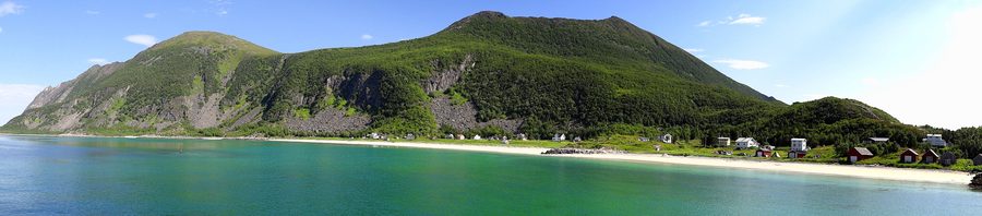 The fishing village of Bøvær on Senja on the Norwegian coast
