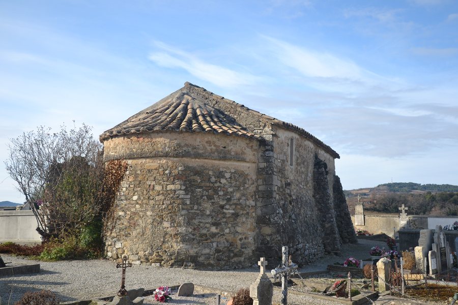 File:Puyméras - Chapelle St Appolinaire 1.JPG