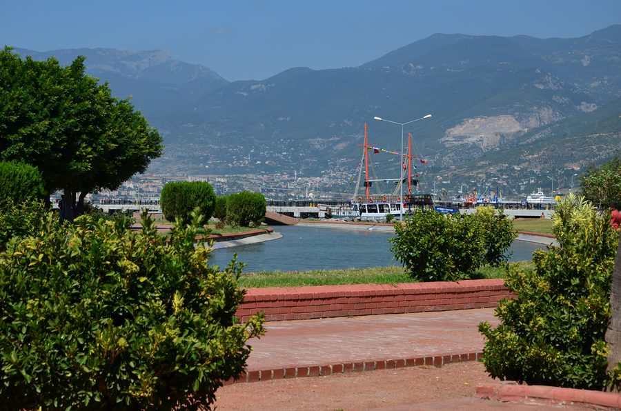 Coastal promenade and waterfront in İskenderun, Turkey