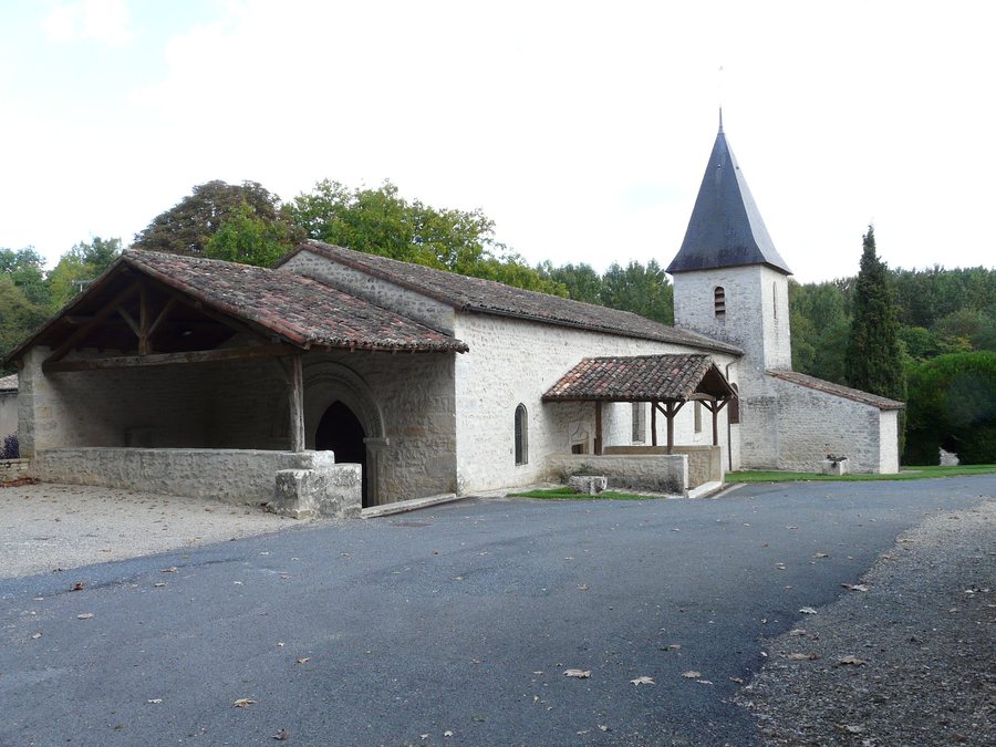 File:Eglise de Quincay-86.jpg