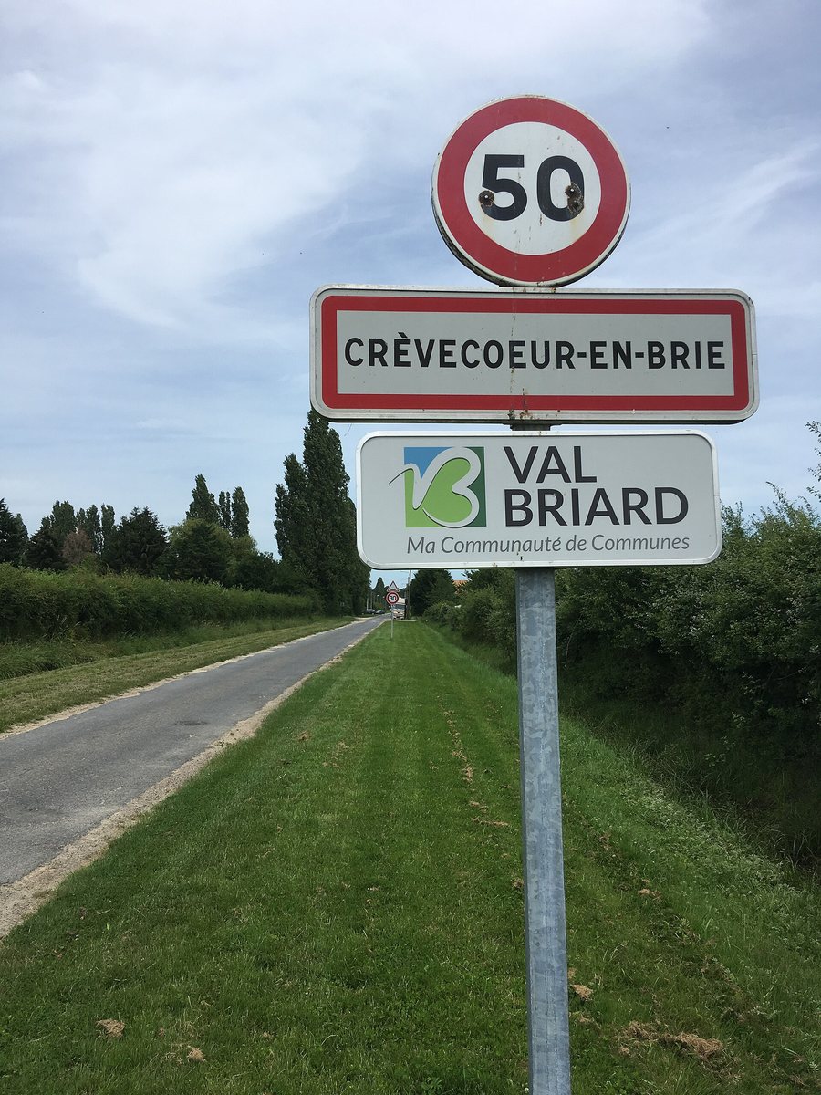 File:Crèvecœur-en-Brie panneau.jpg