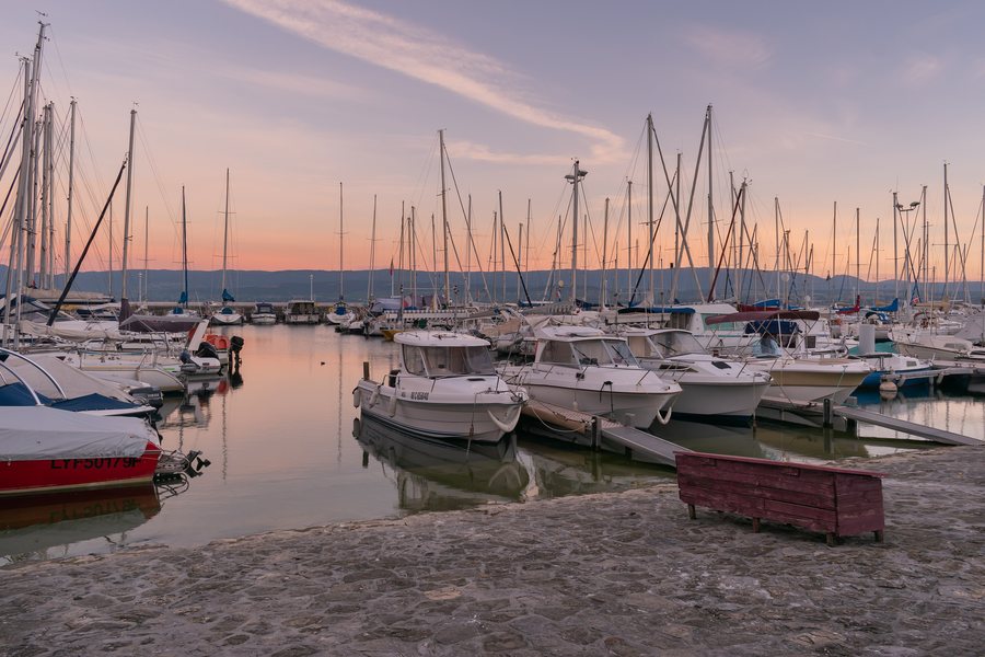 File:Port de Rives in Thonon-les-Bains 07.jpg