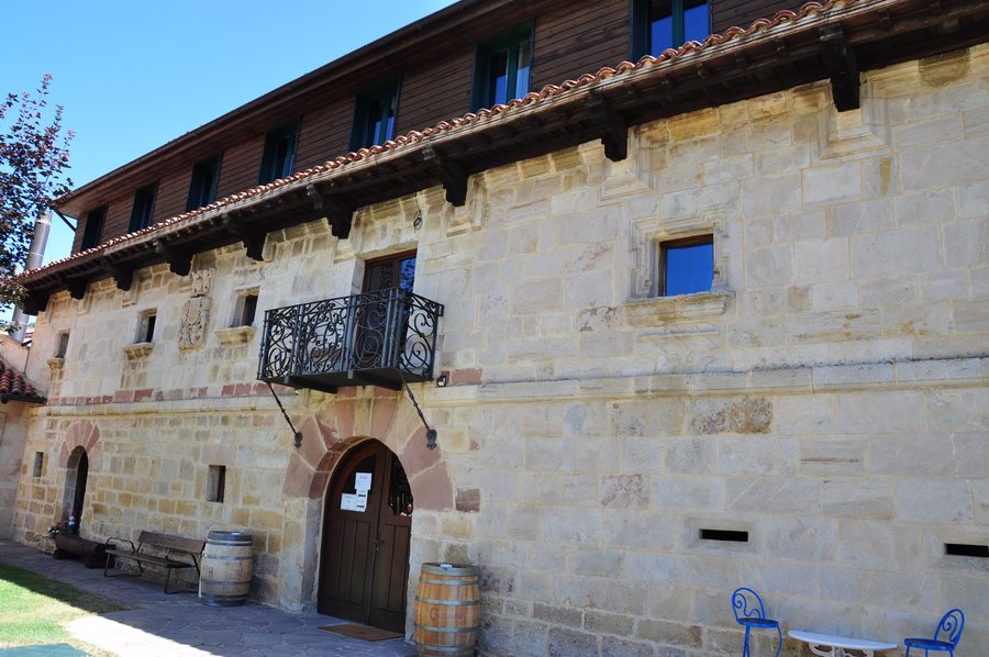 File:Camasobres-La Pernía 0.jpg
