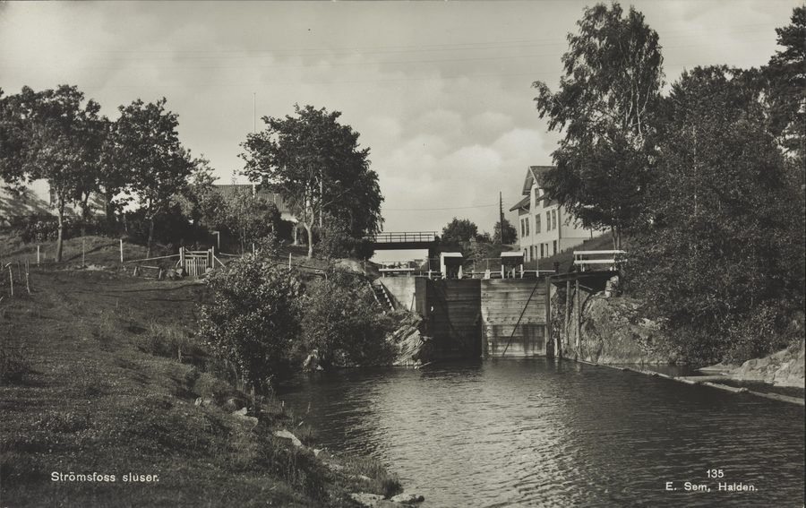 Strømsfoss locks in the Halden Canal in Aremark, Østfold