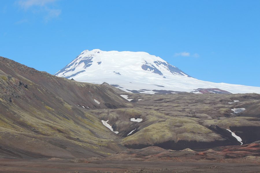 Beerenberg on Jan Mayen with glacier landscape