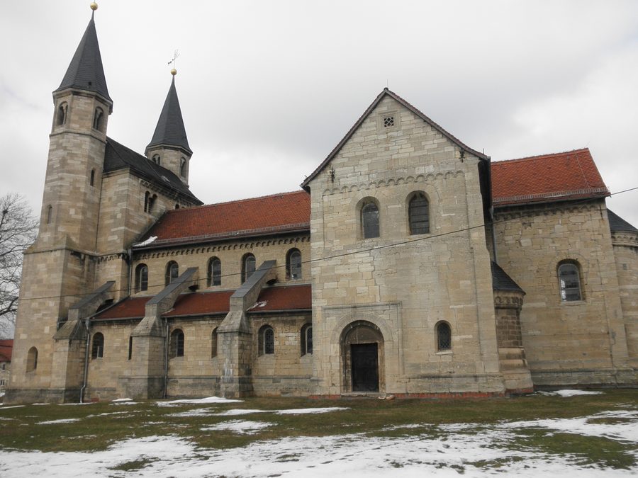 St. Gangolf Basilica in Münchenlohra, Großlohra, Thuringia