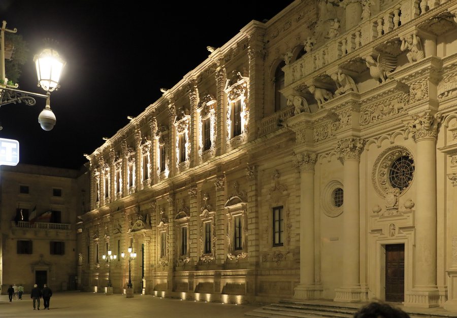 File:L07 806 Provincia di Lecce.jpg