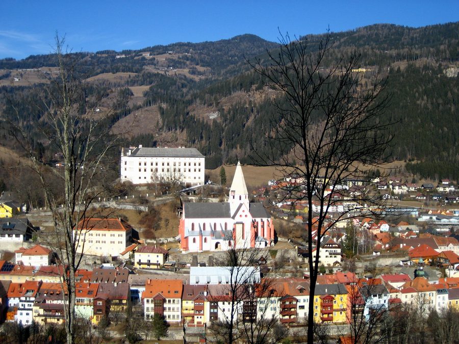 View of Murau in Styria with an Alpine landscape.