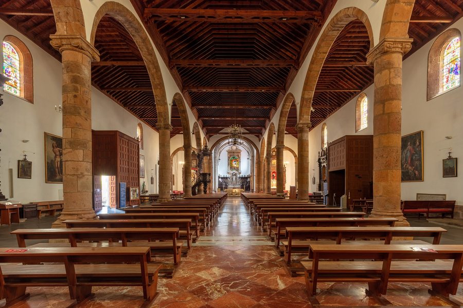 File:Parroquia de la Concepción, San Cristóbal de La Laguna, Tenerife, España, 2022-01-07, DD, DD 105-107 HDR.jpg