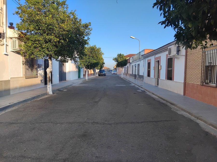 File:Calle Diego Picón Delfa, Villalón.jpg