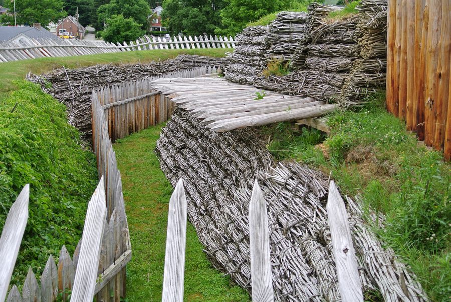 Rekonstruierte Befestigungsanlagen von Fort Ligonier in Pennsylvania