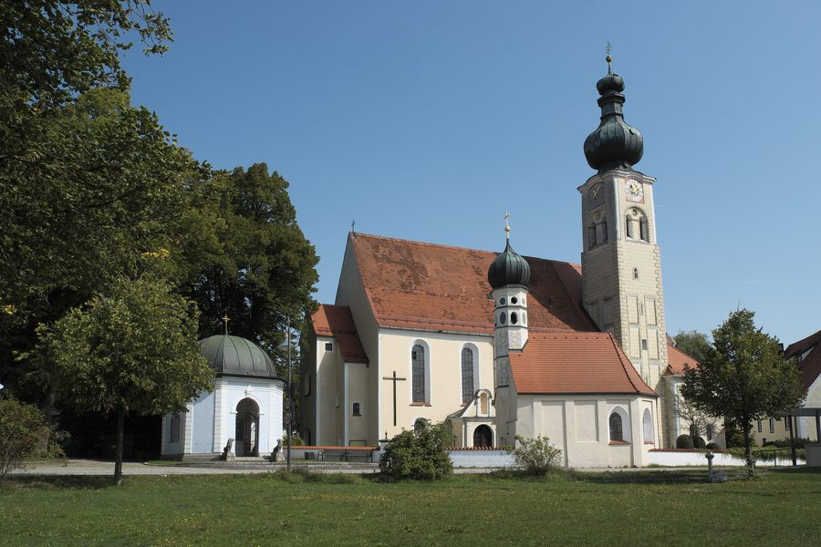 Pilgrimage church of the Assumption of Mary in Maria Thalheim, a district of Fraunberg