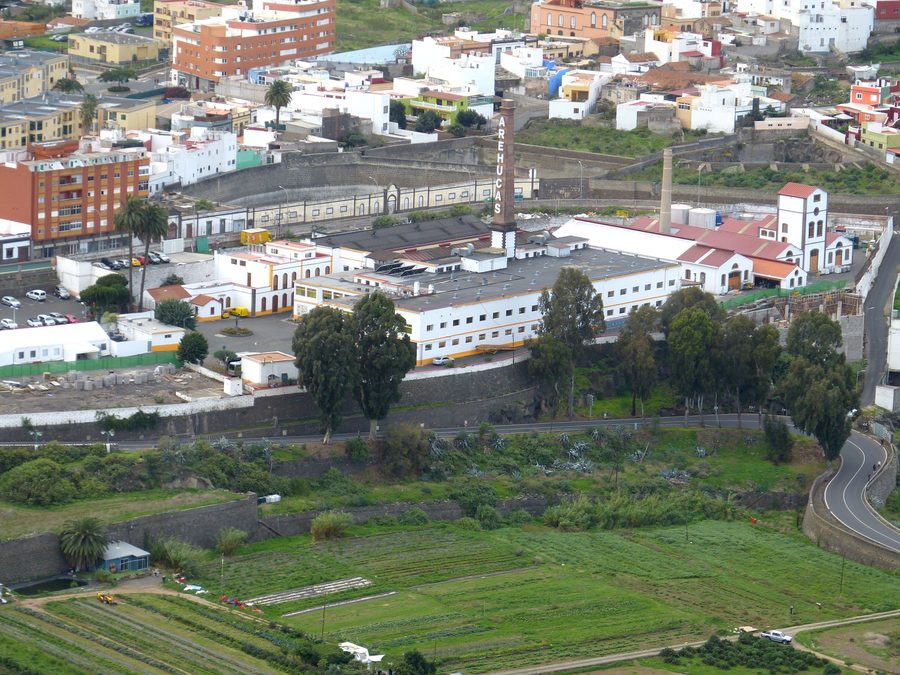 View of the Arehucas rum distillery in Arucas from Montaña de Arucas