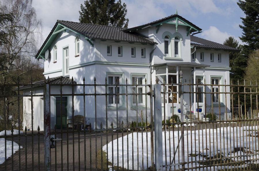 Kulturdenkmal in der Zarrentiner Straße 3 in Gresse, Mecklenburg-Vorpommern