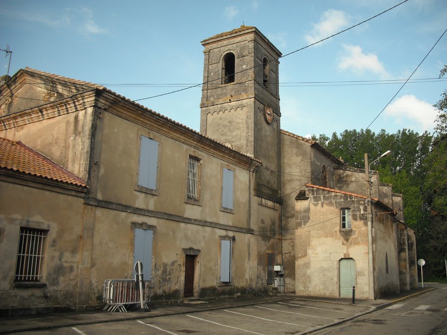 File:Eglise de Moules by Malost.JPG