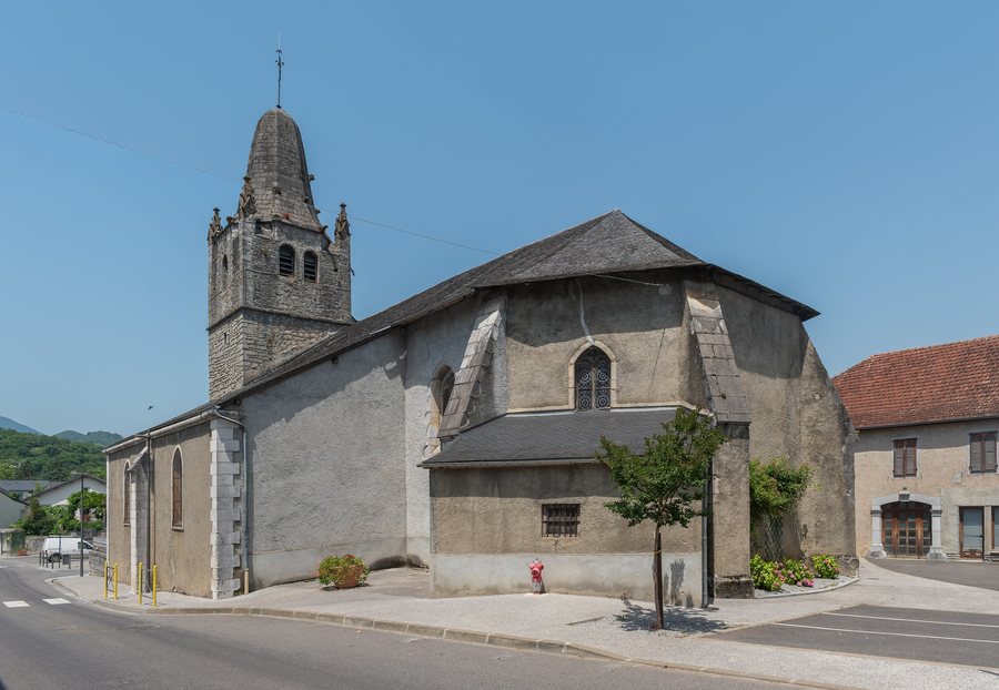 File:St Martin church in Louvie-Juzon (7).jpg