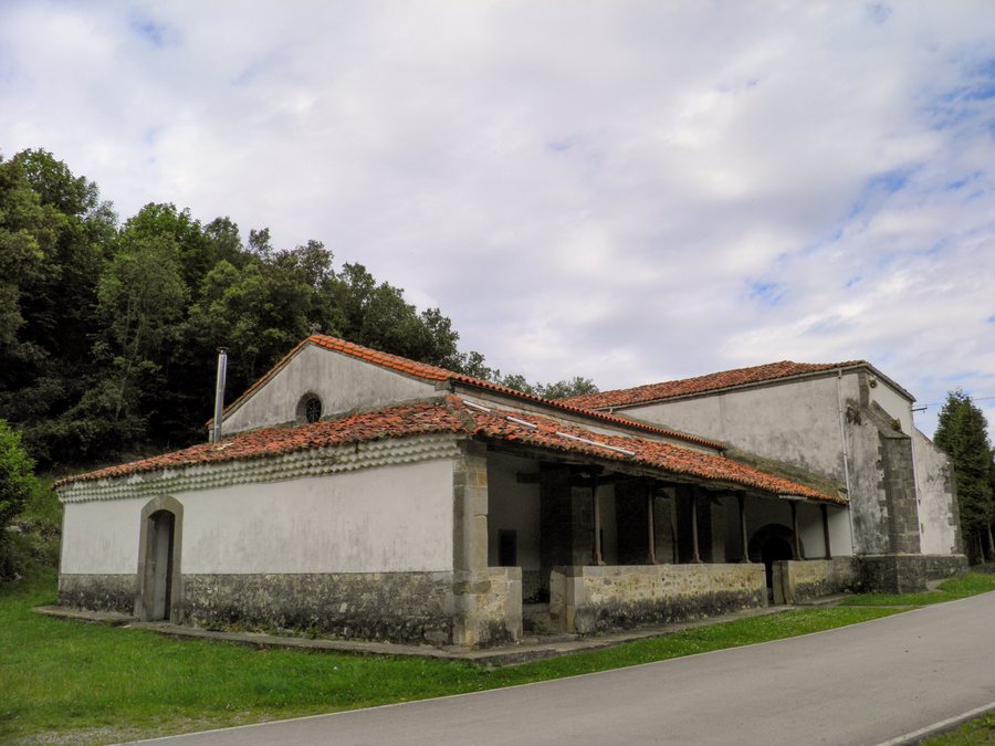 File:Ardisana (Llanes, Asturias).jpg