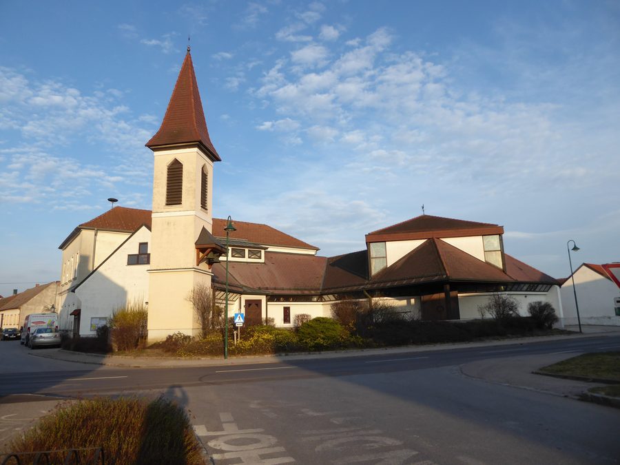Branch church of St. John of Nepomuk in Tresdorf, Leobendorf, Lower Austria