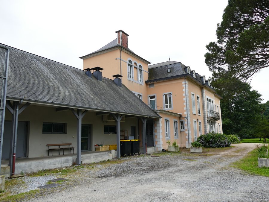 File:Gotein-Libarrenx - Château de Libarrenx - 1.jpg