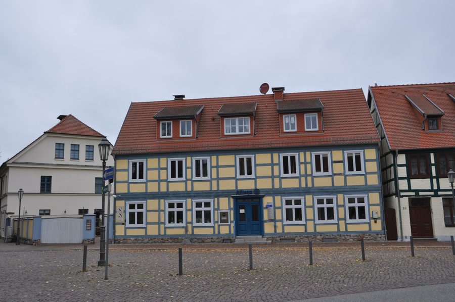 Kirchplatz in Röbel/Müritz in Mecklenburg-Vorpommern