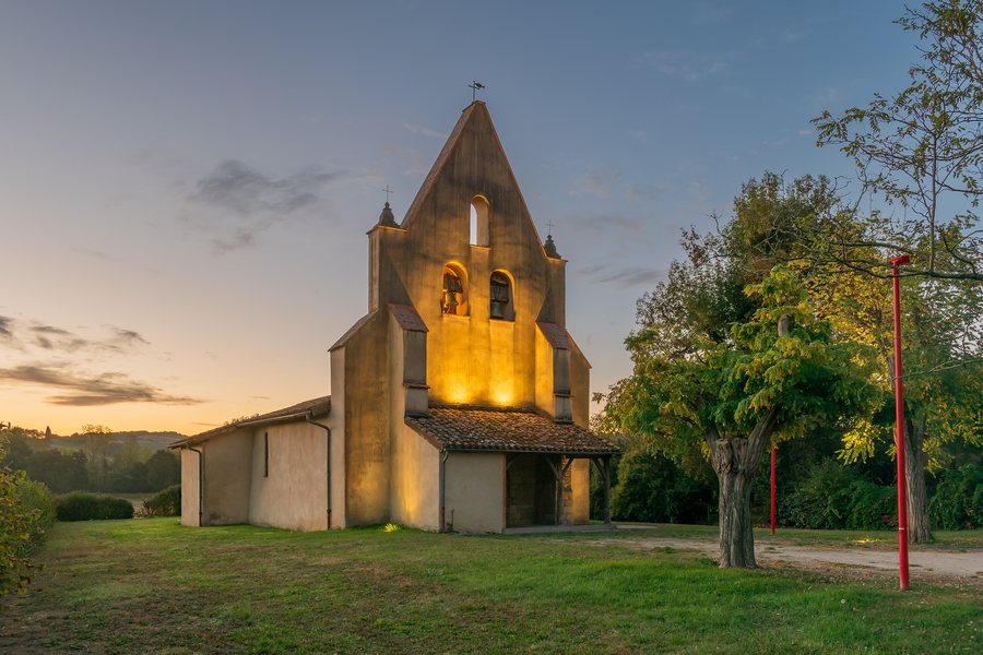 File:St Blaise church in Frontignan-Saves (3).jpg