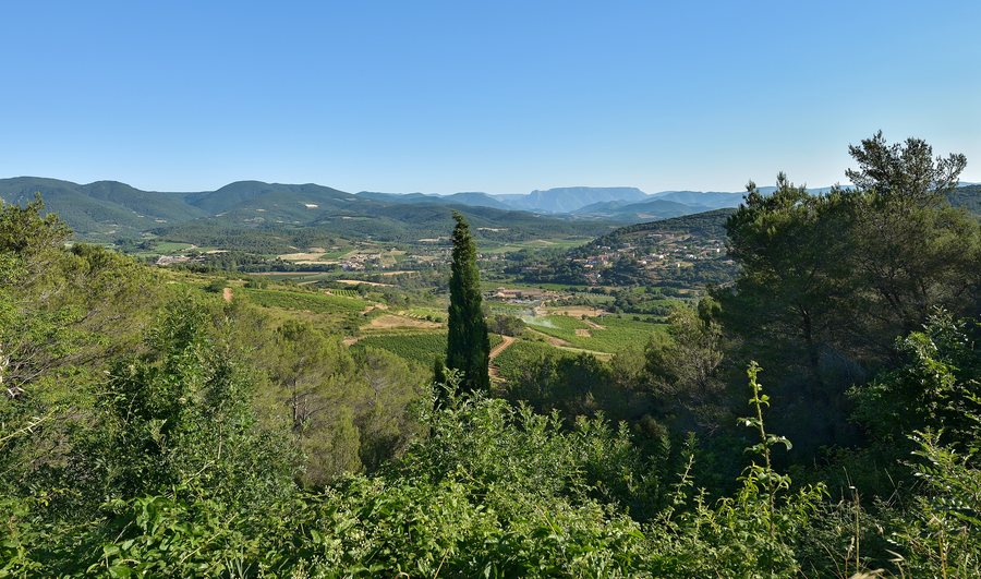 File:Pierrerue, Hérault 01.jpg