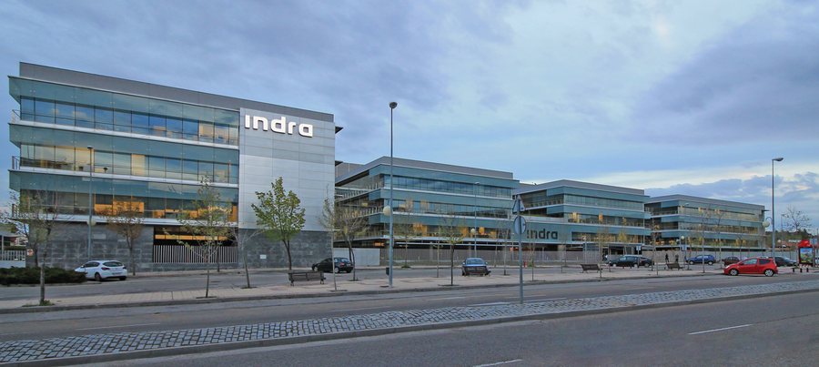File:Indra headquarters (Alcobendas, Spain) 01.jpg