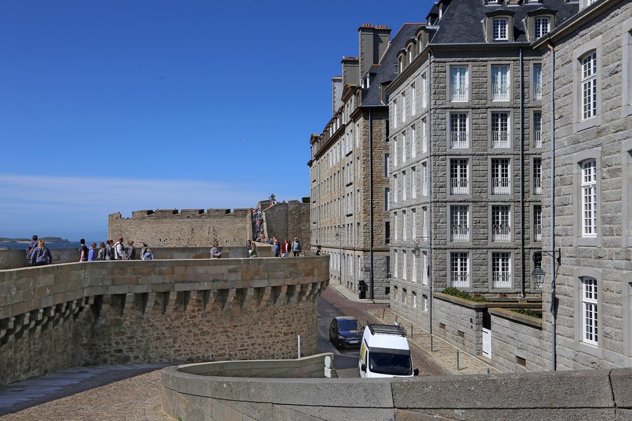 File:.00 1454 Saint-Malo, France.jpg