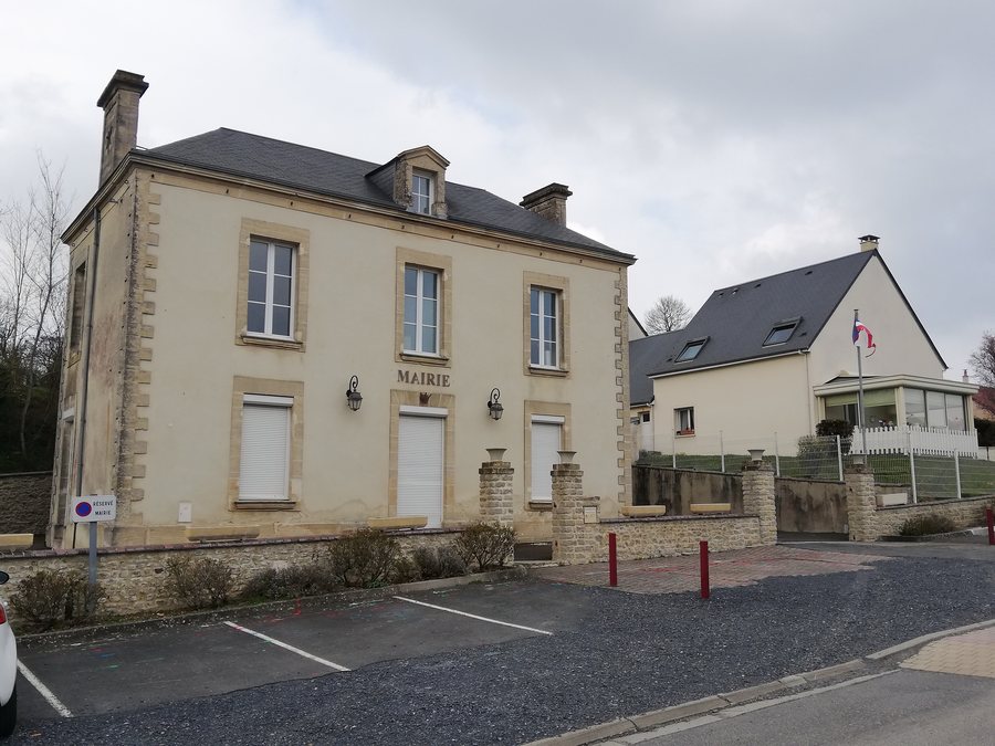 File:Subles - Mairie.jpg