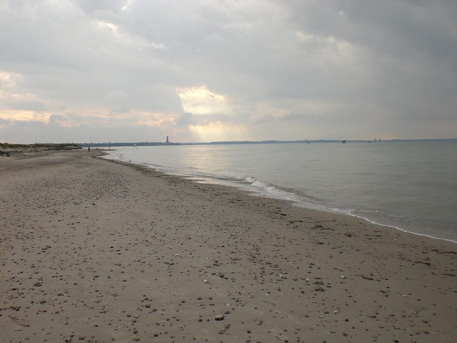 Beach section on the Bottsand near Wendtorf with nature reserve in the background
